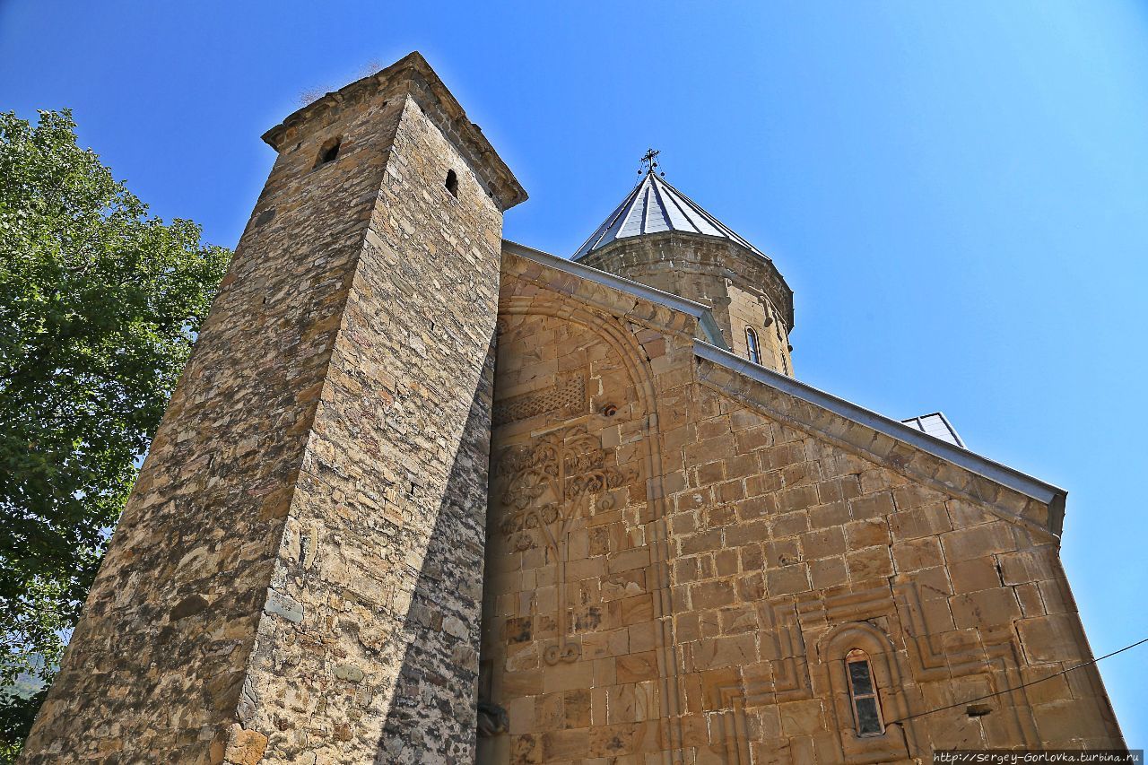 Крепость  Ананури Ананури, Грузия