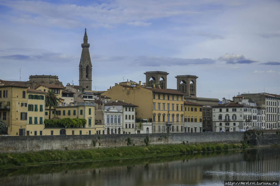 На реке Арно Флоренция, Италия