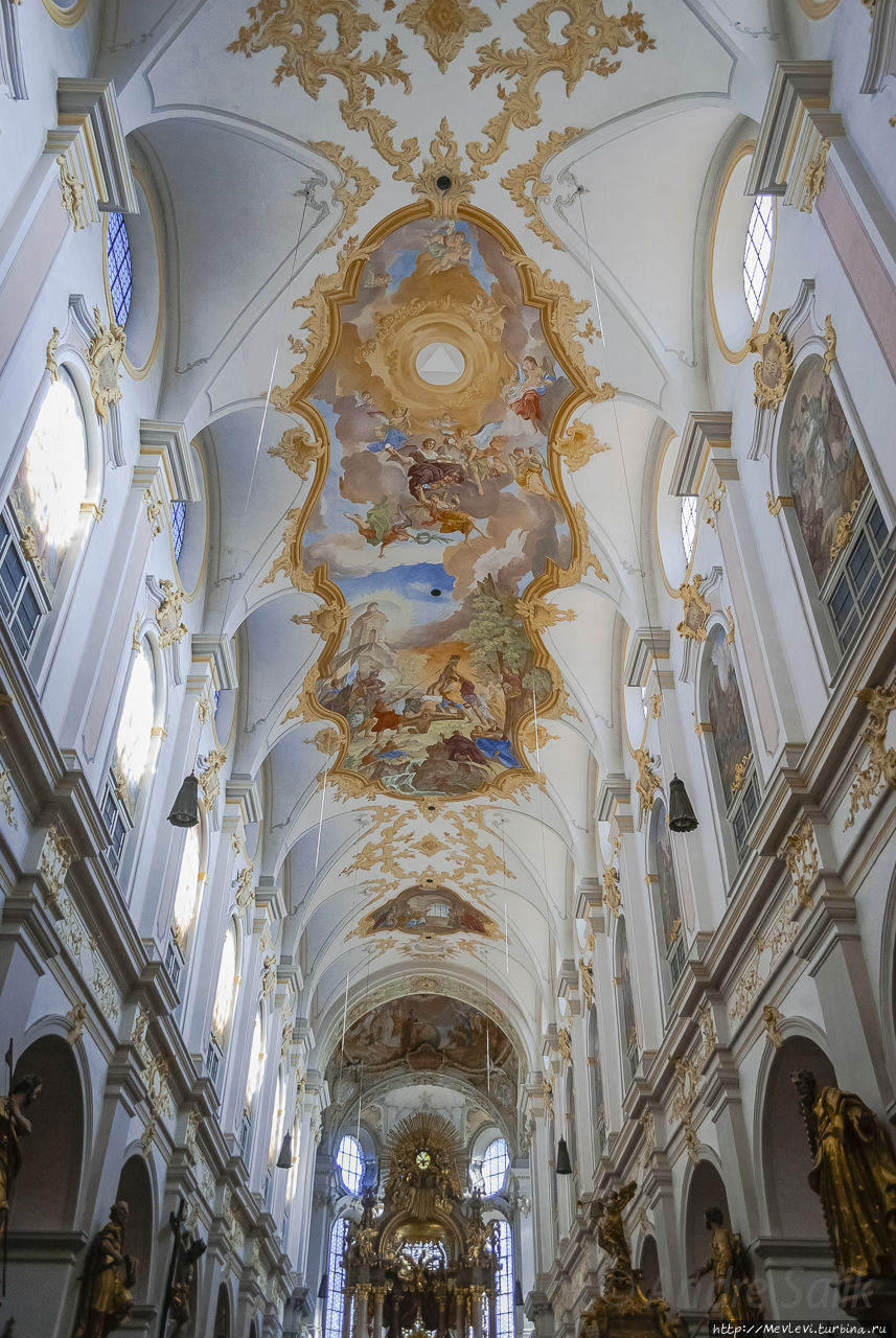 Церковь Святого Петра Мюнхен, Германия