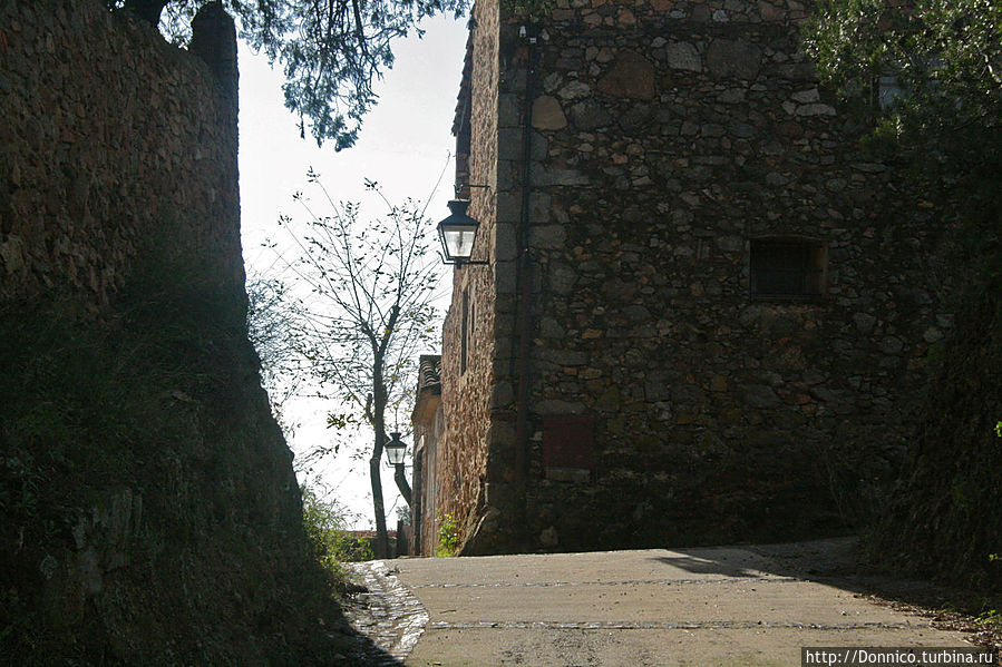 Санта Маргарида — на задворках средневековья Палафружель, Испания