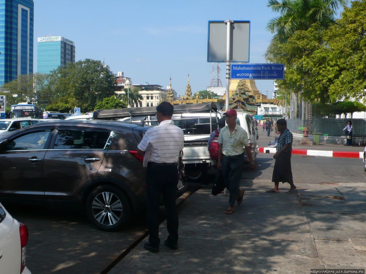 ЯНГОН — шагоМ Марш!! Янгон, Мьянма