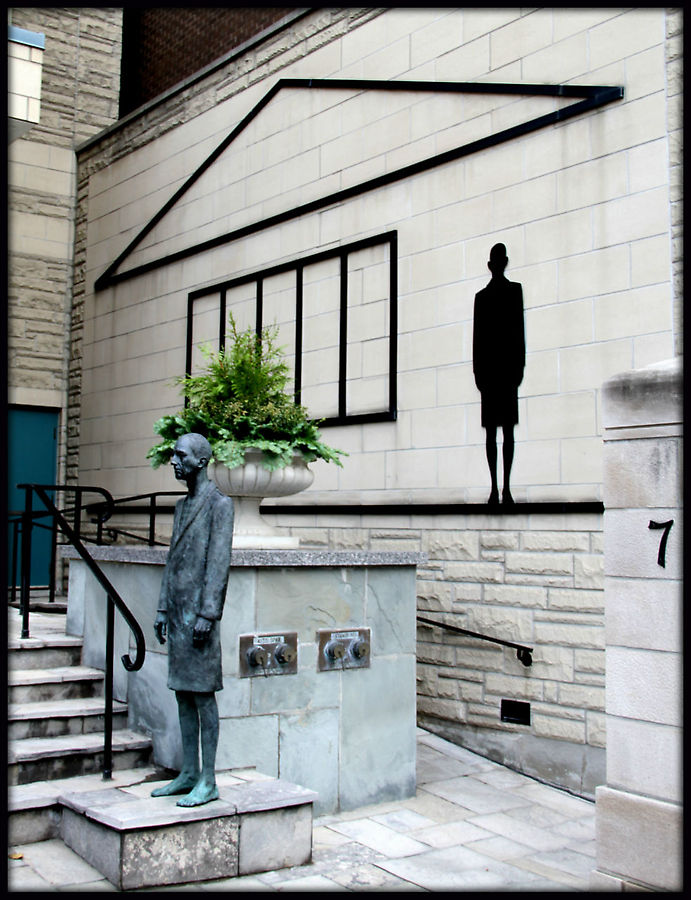 Памятники и скульптуры Торонто Торонто, Канада