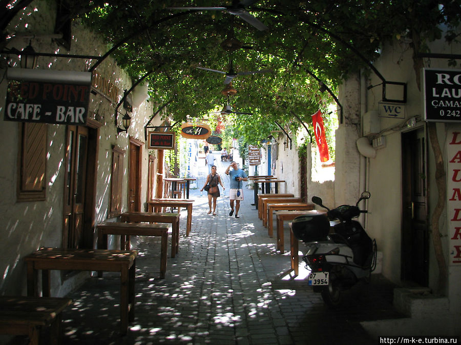Улочки города Каш, Турция