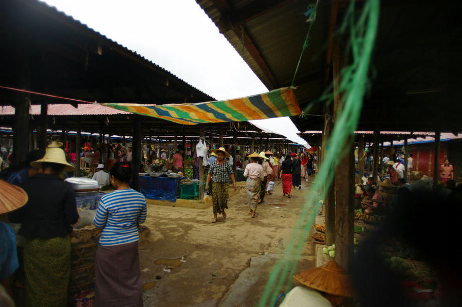 Местный рынок. Озеро Инле, Мьянма