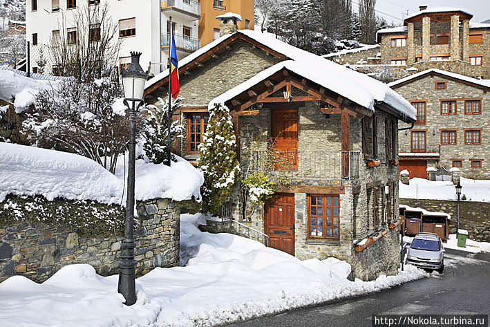 Хмурый день в Ла-Массане Массана, Андорра