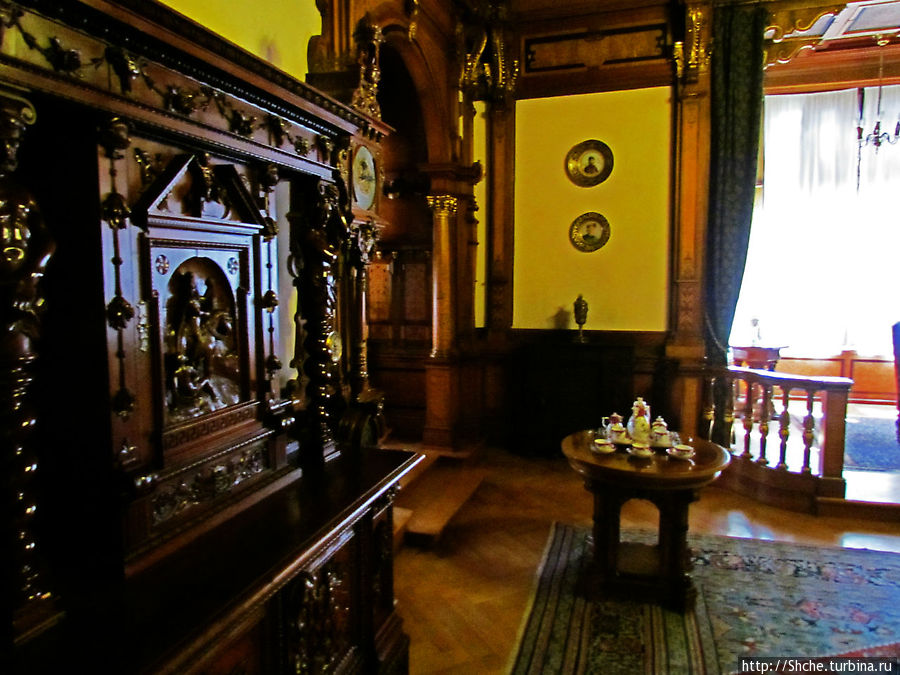 Дворец Пелеш. Личное пространство королевсой семьи Синая, Румыния