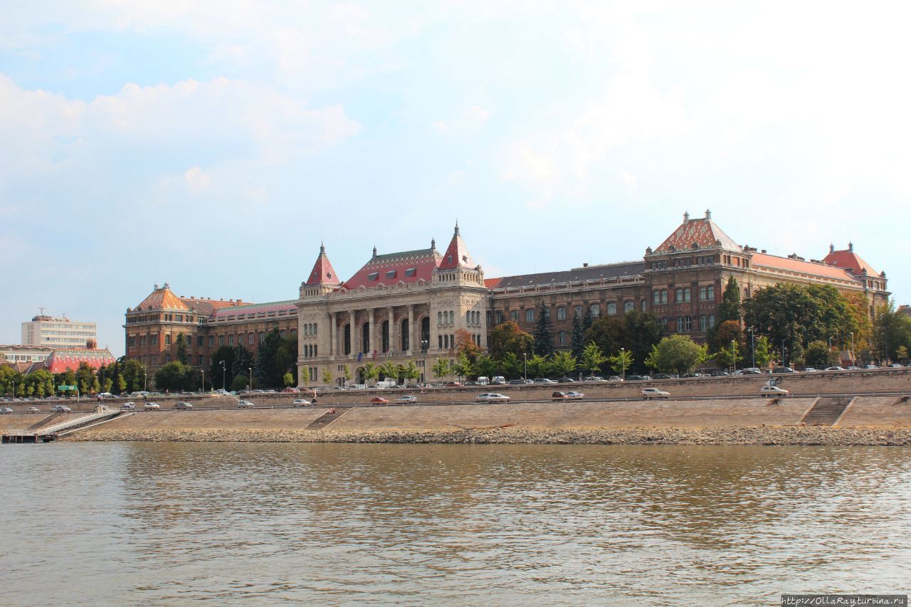 Вид с Дуная на Буду