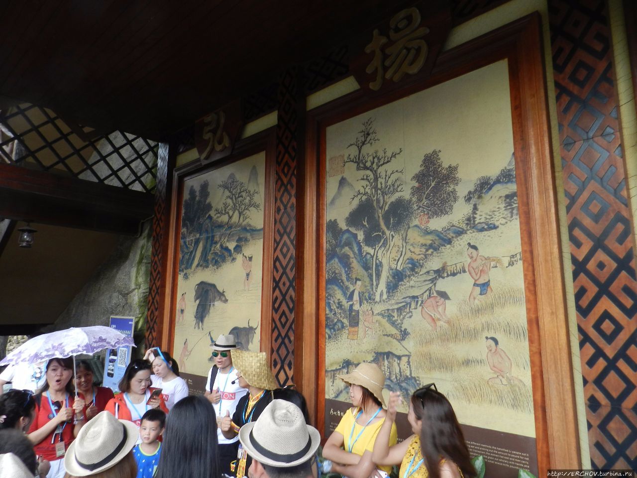 Экскурсия в этнографическую деревню. Ч — 1. Народность Ли Провинция Хайнань, Китай