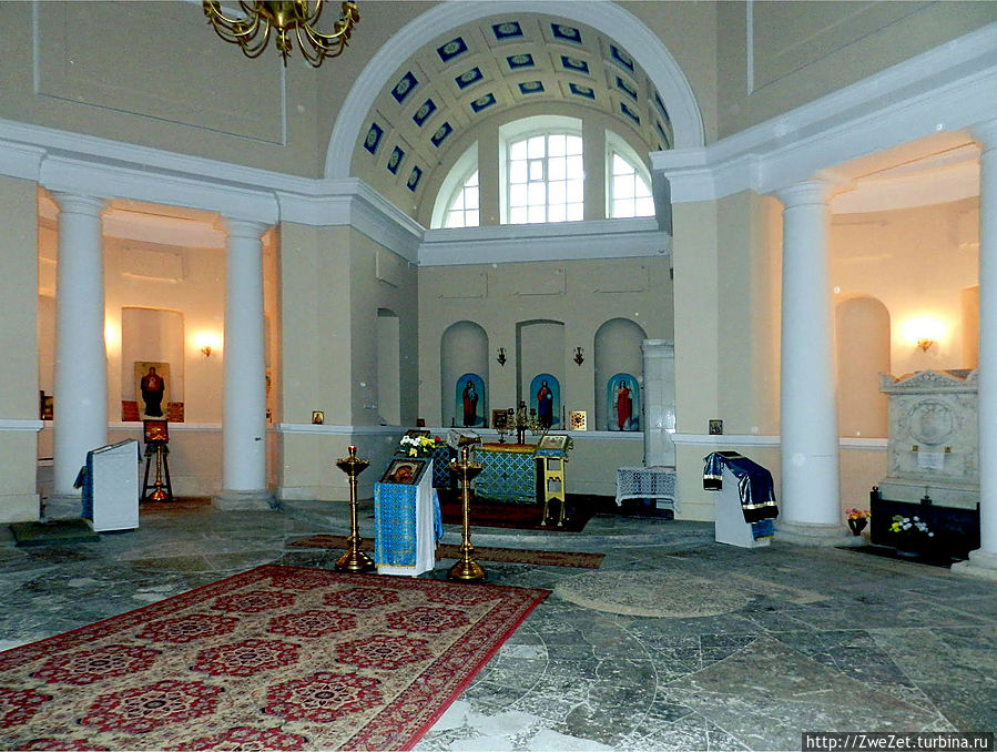 Внутренний интерьер Казанской церкви Пушкин, Россия