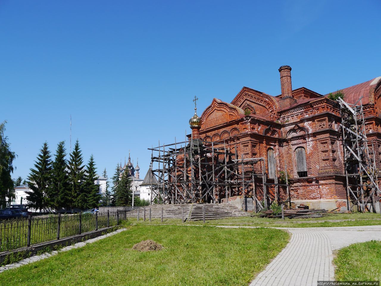 Кружевной Георгиевский собор Юрьев-Польский, Россия