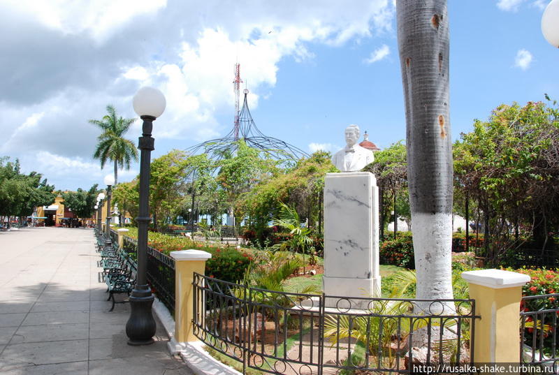 Центральная площадь Тринидада Тринидад, Куба