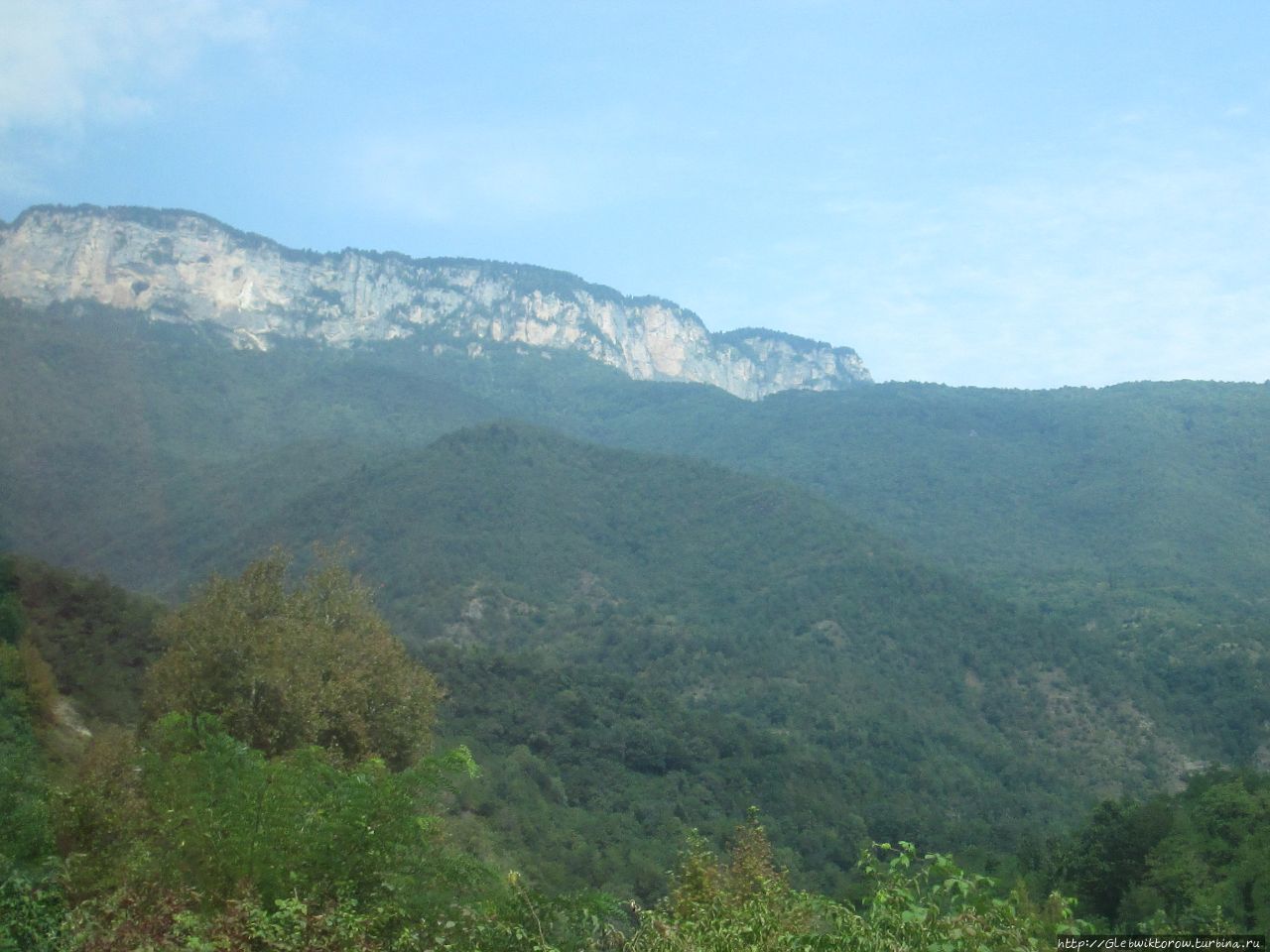 Поездка в Рачу Амбролаури, Грузия