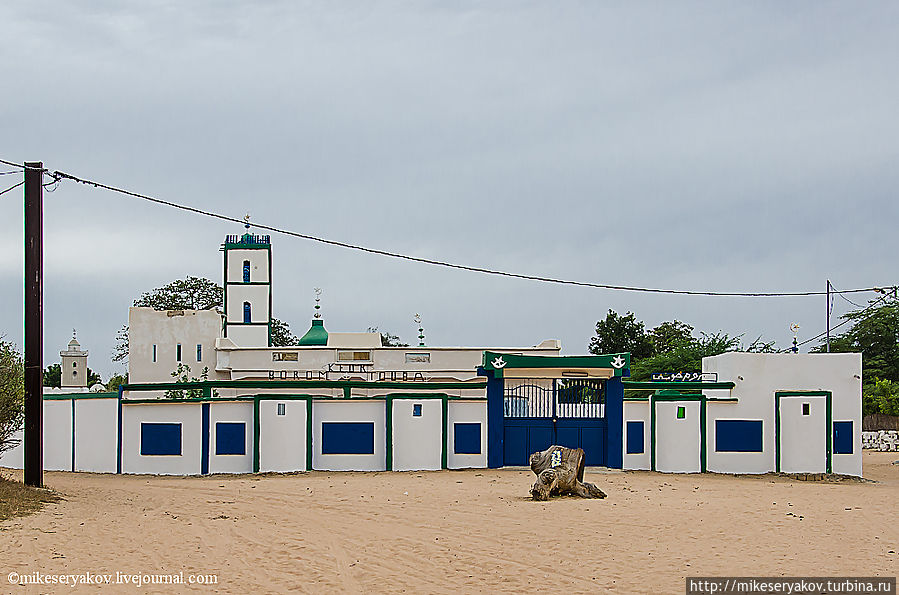 Необычная деревня Ндем Ндем, Сенегал