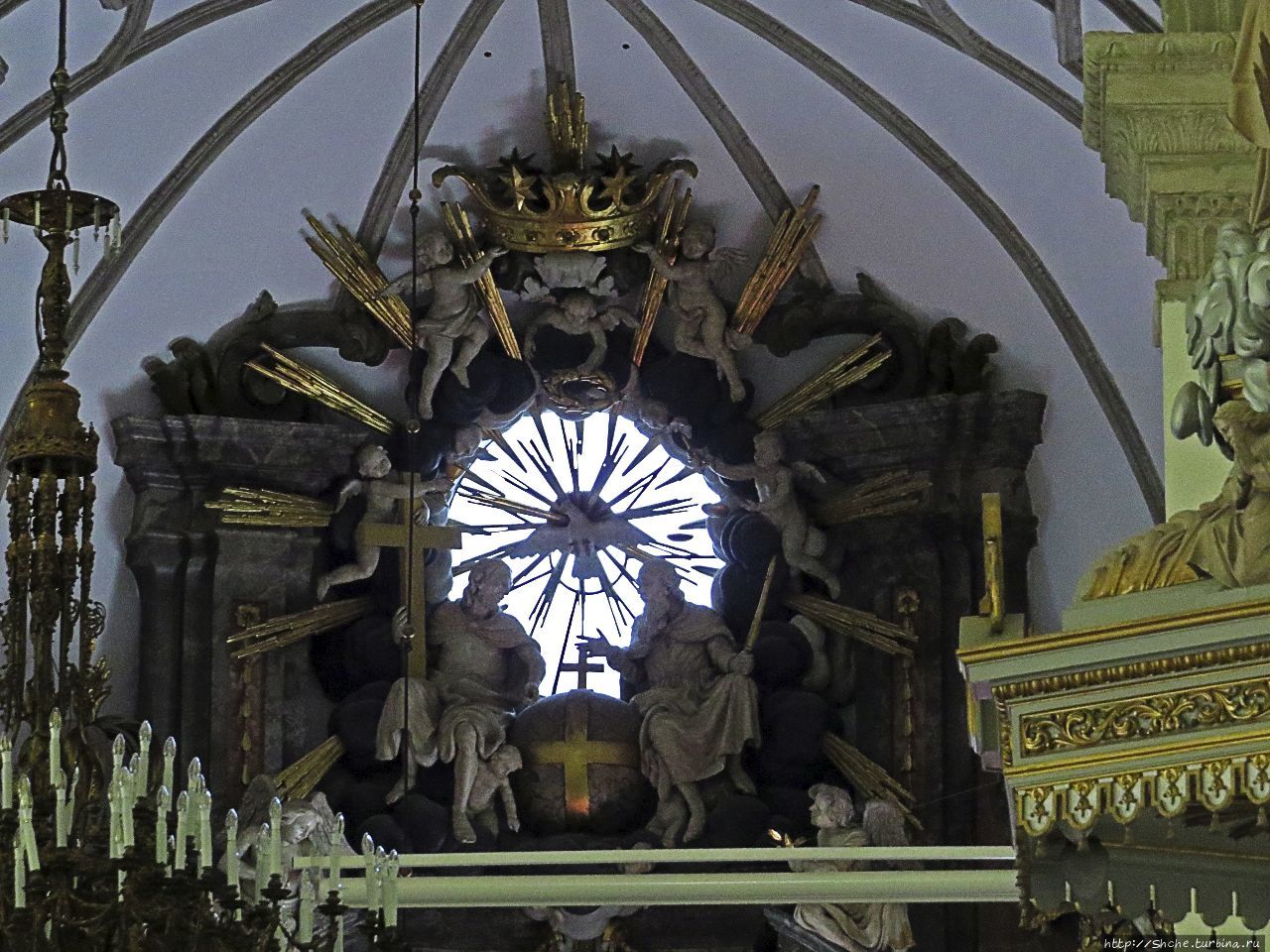Собор Воскресения и св. апостола Фомы Замосць, Польша