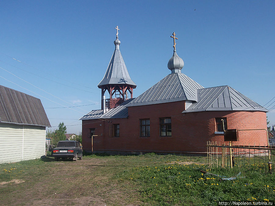 Церковь Покрова Богородицы Поляны, Россия