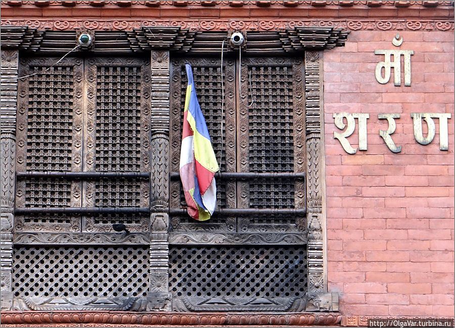 Непальские окна Непал