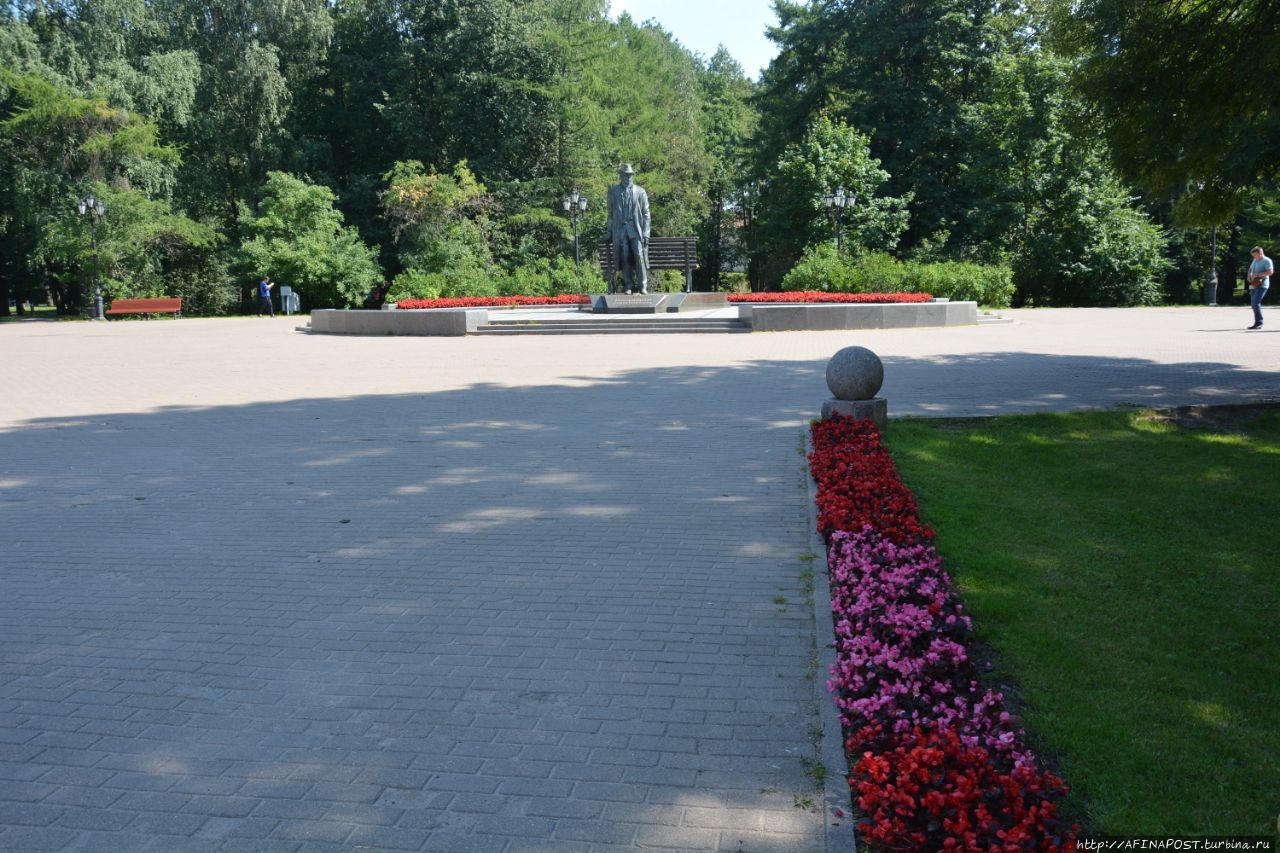 Памятник Сергею Рахманинову Великий Новгород, Россия