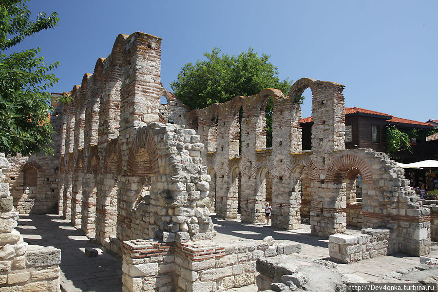 развалины старых церквей Несебр, Болгария