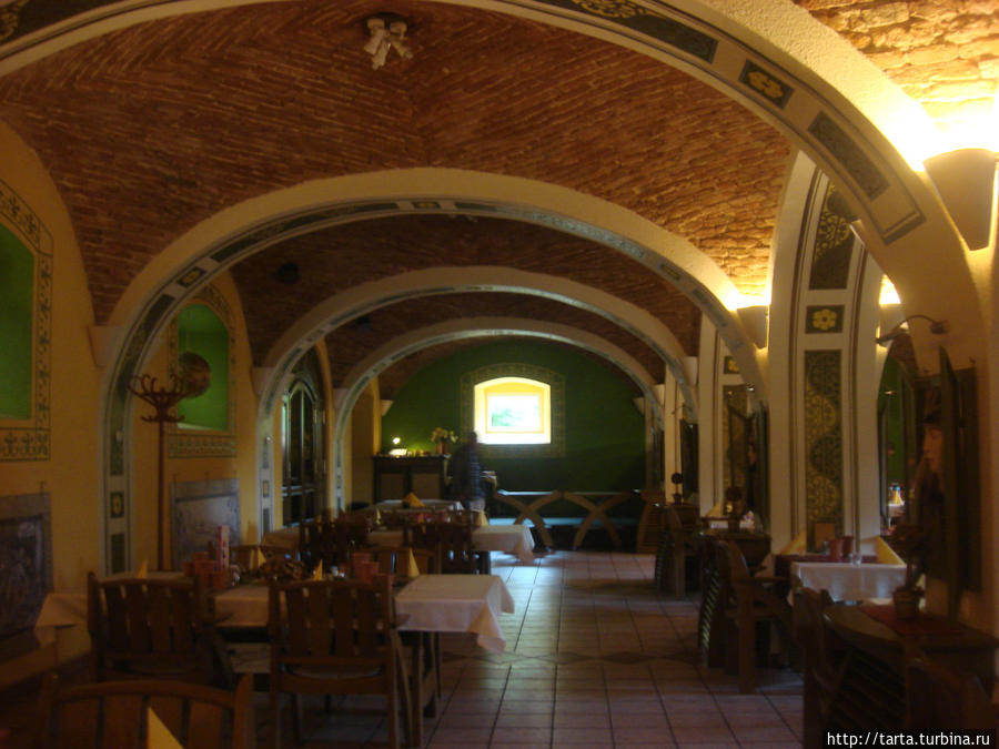 В ресторане Веспрем, Венгрия