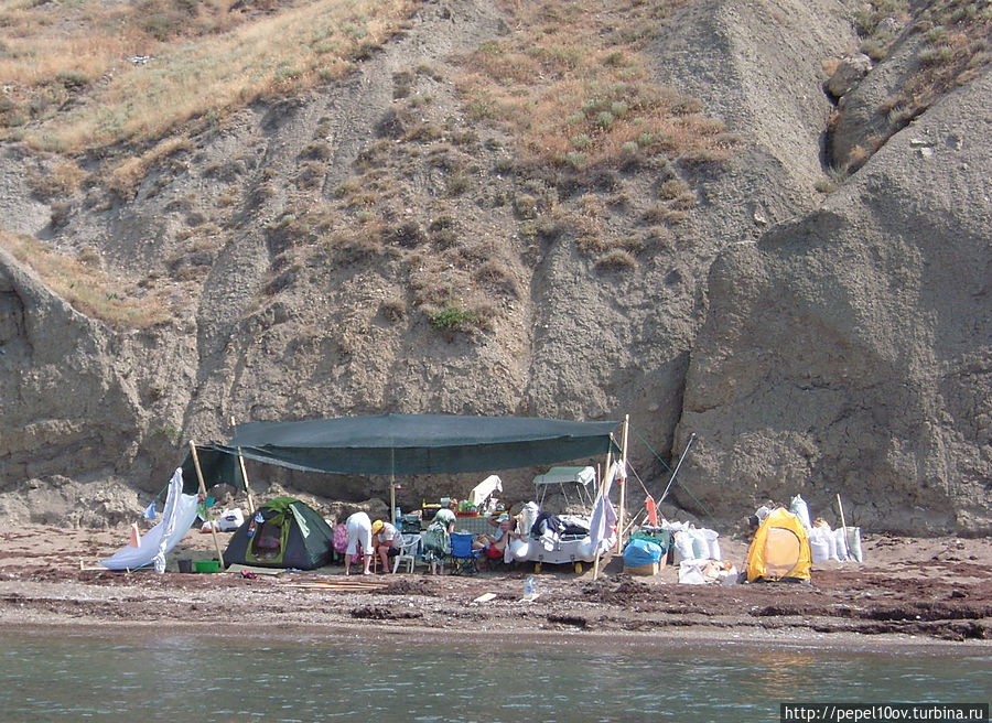 там живут несчастные(?) люди-дикари