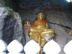 Статуи Будды на горе Фуси. Фото из интернета