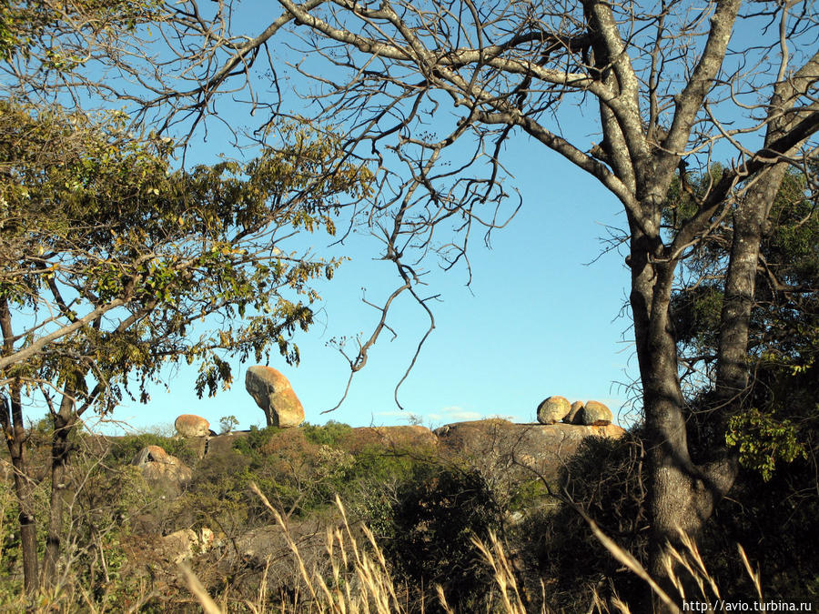 От Булавайо до Матопос к могиле Родса Национальный парк Матобо, Зимбабве
