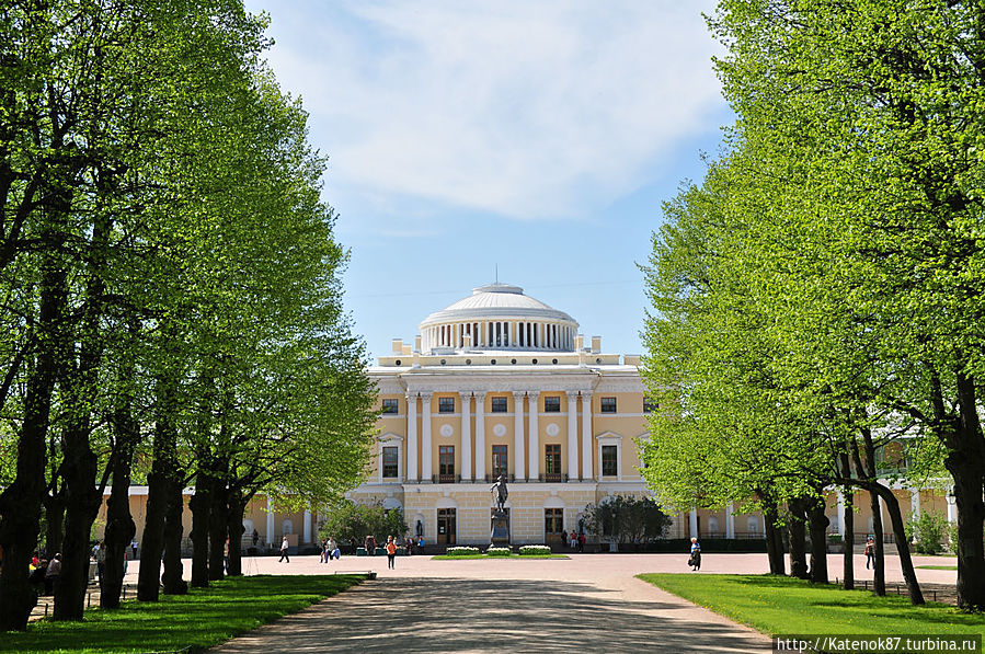 Красивый пригород красивого города. Павловск, Россия