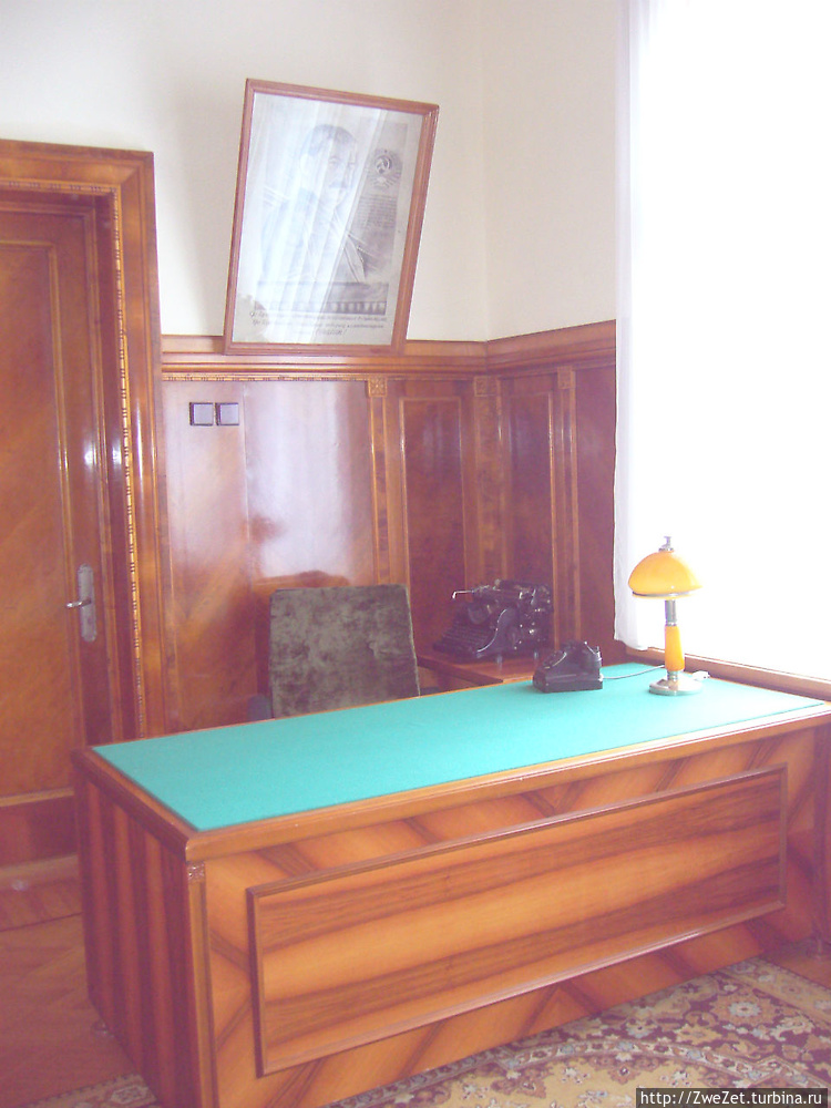 Кабинет И.Сталина. Здесь 