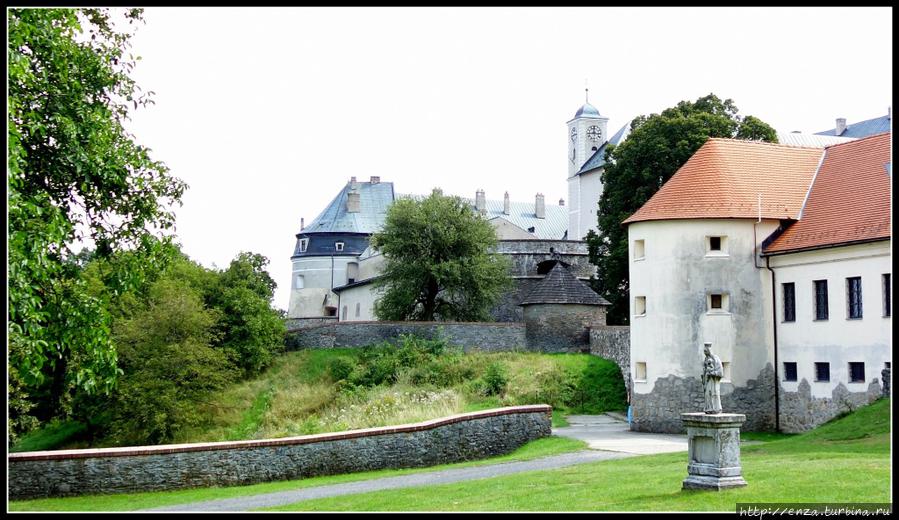 Червеный камень / Hrad Červený Kameň