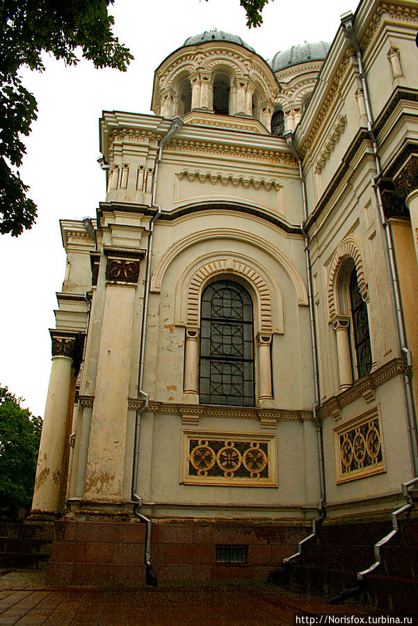 Unter den Linden по литовски