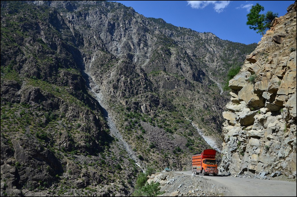 Ж Гилгит, Пакистан