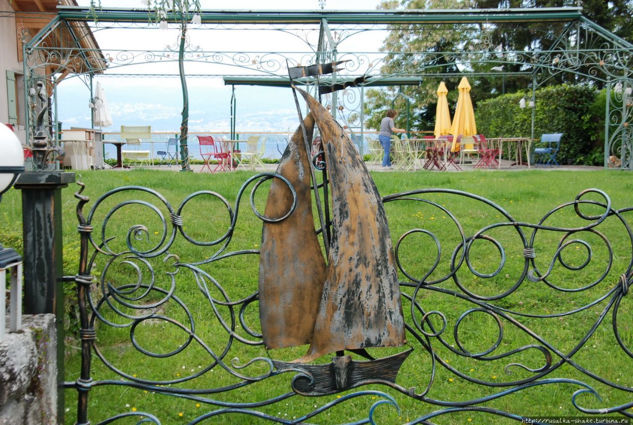Ивуар — очарование Средневековья на берегах Женевского озера Ивуар, Франция
