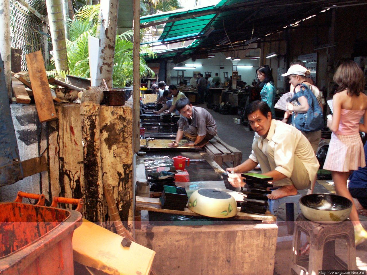 Фабрика лаковых изделий / Saigon Lacquerwork