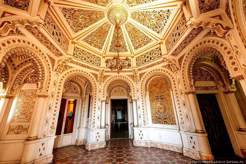 Зал Оттагоно Дорато Кастэлло Саммеззано / La Sala Ottagono Dorato Castello Sammezzano