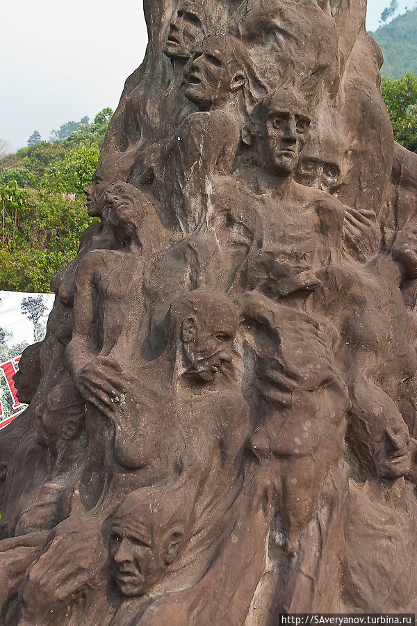 Отдельный альбом: [[memo67685]]