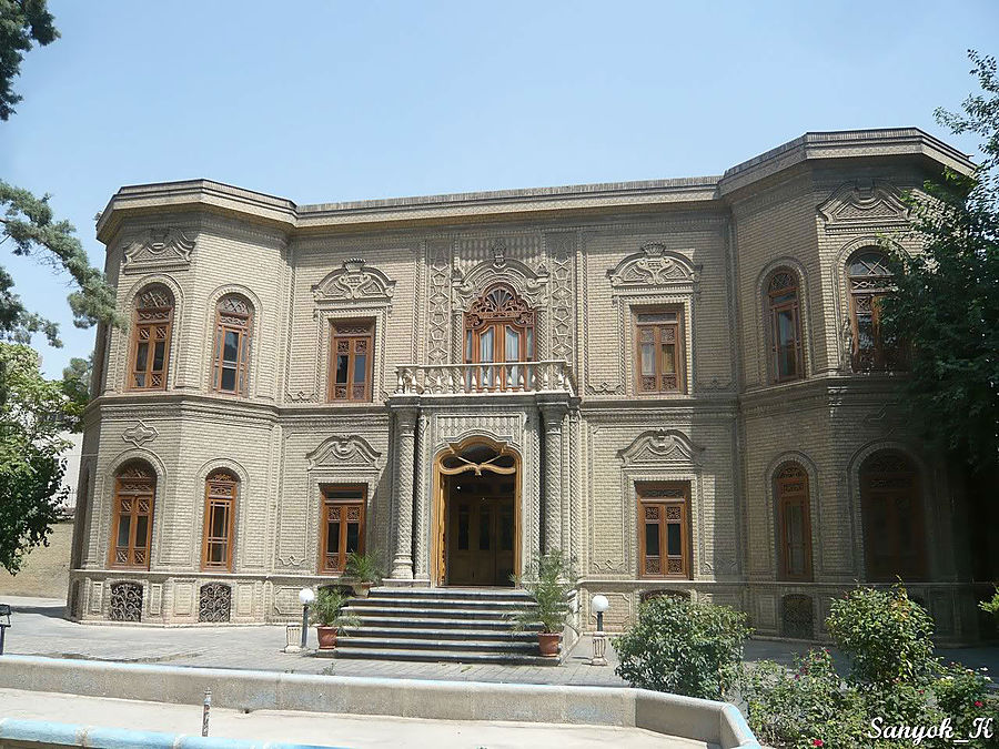 Музей стекла и керамики Тегеран, Иран