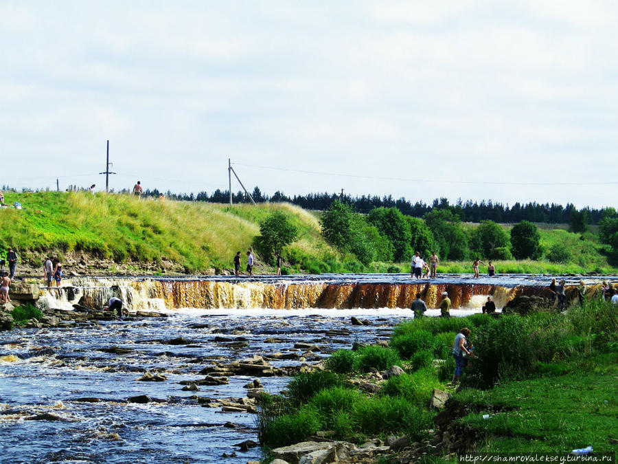 Тосненский водопад Ульяновка, Россия