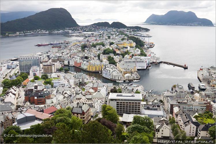 4. Сейчас, в пять вечера,