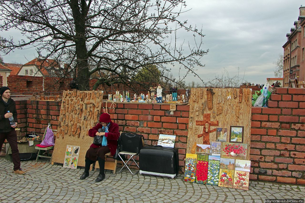 Барбакан Варшава, Польша