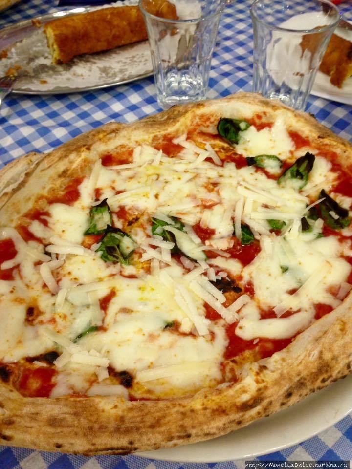 Пиццерия Капри Блу Кастелламаре-ди-Стабия, Италия