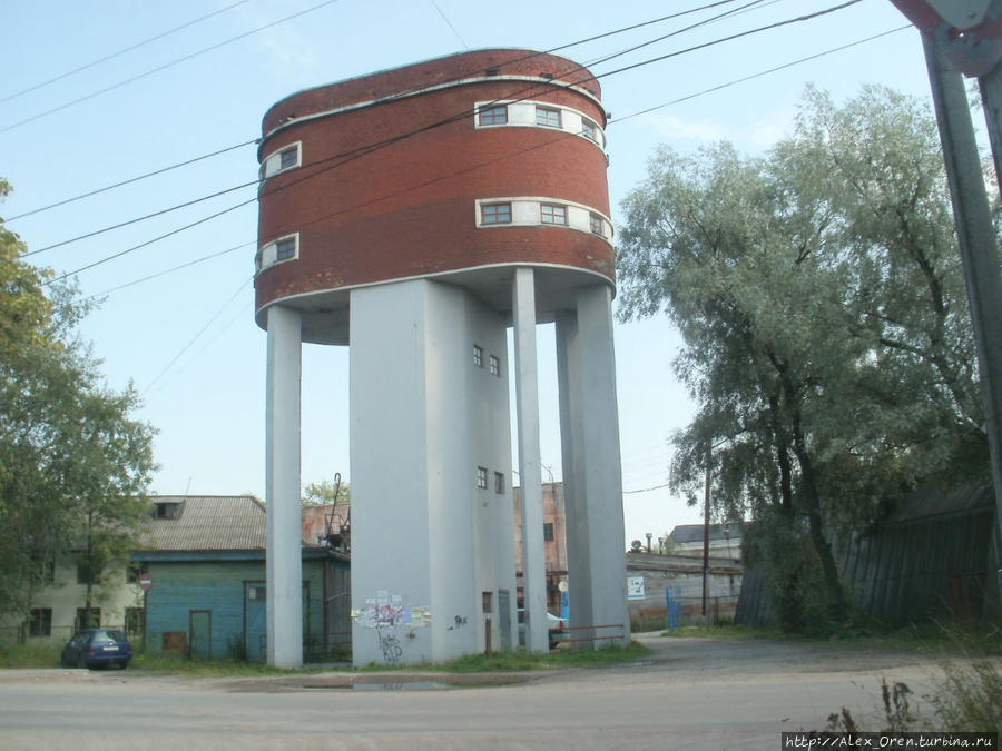 На Старовыборгском шоссе, угол ул. Пушкина Сортавала, Россия