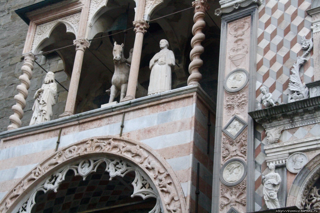 Часовня (капелла) Коллеони Бергамо, Италия