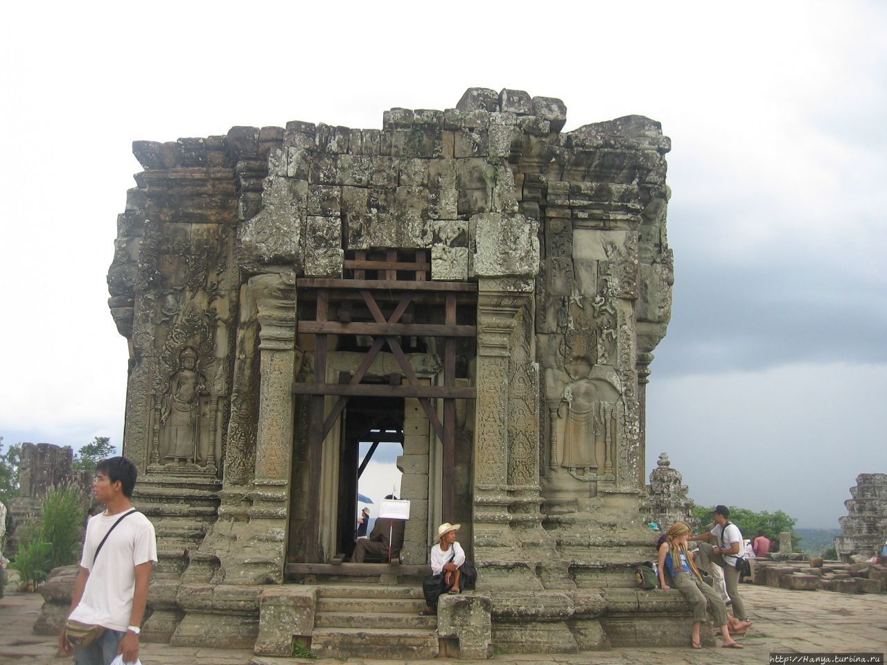 Храм Пном-Бакенг Ангкор (столица государства кхмеров), Камбоджа