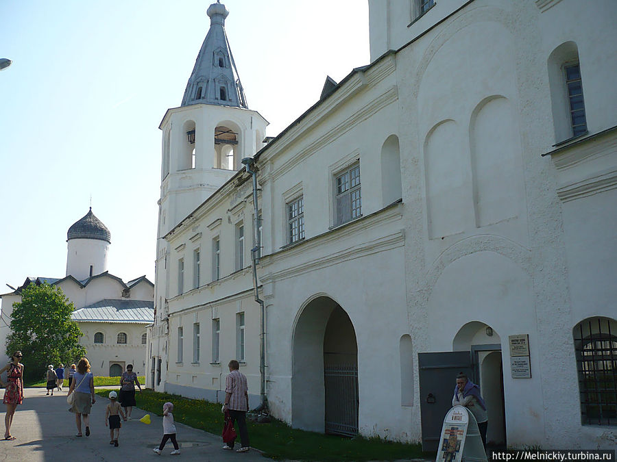 Прогулка по Ярославу городищу Великий Новгород, Россия