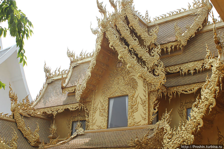 Чианграй, 5-й день, Ват  Ронг Кун (Wat Rong Koon) Чианграй, Таиланд