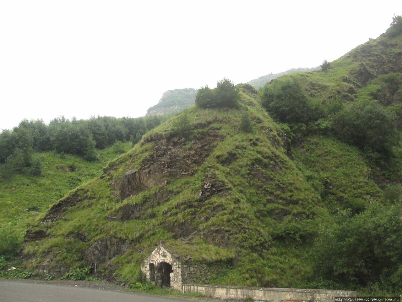 Пешком до Степанцминды от КПП 