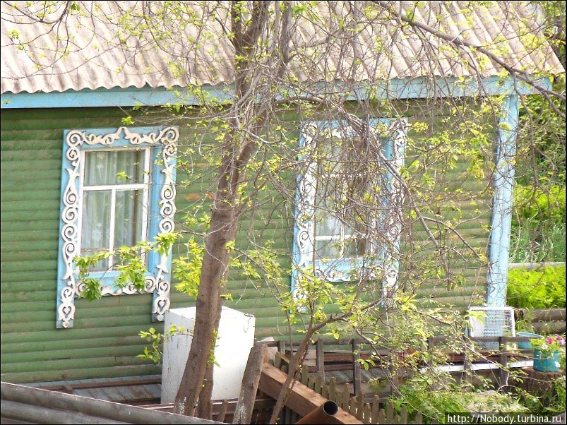 Единственные красивые окна, которые довелось увидеть в Усть-Куте... Усть-Кут, Россия