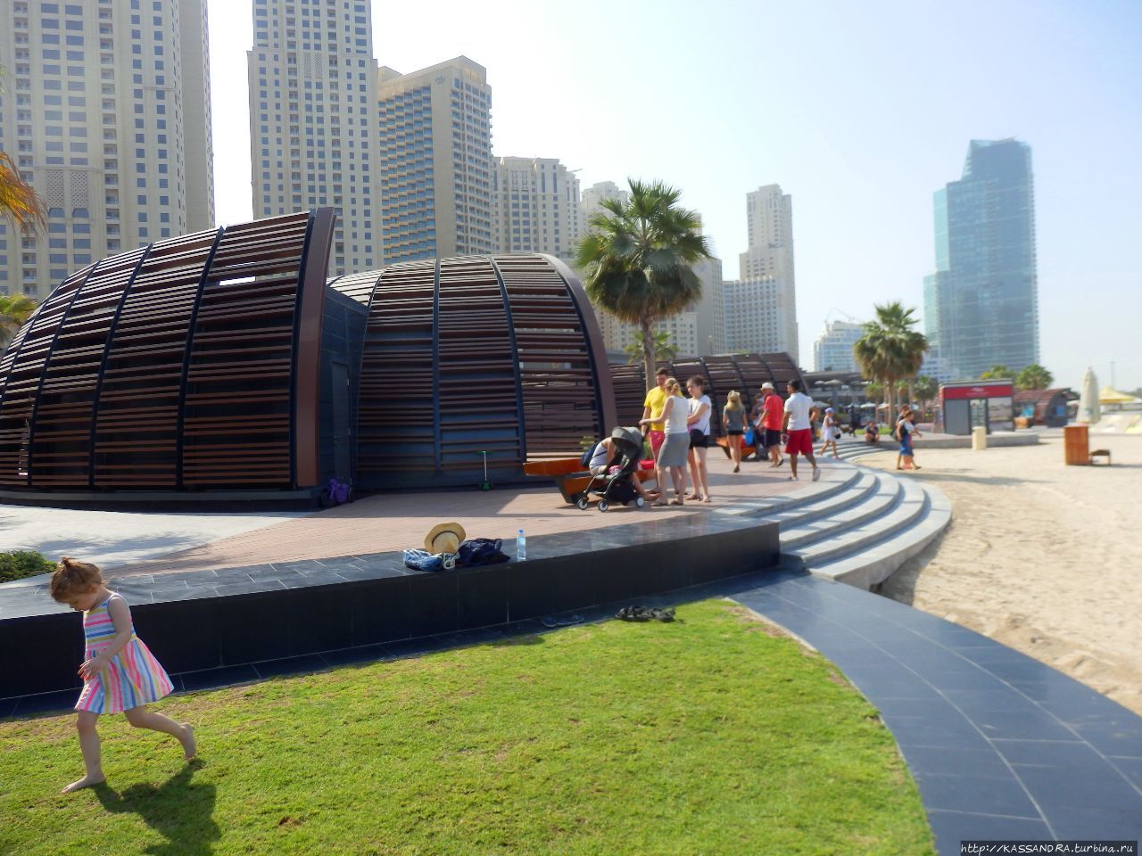 Бесплатный пляж в Дубае. Джумейра Бич Резиденс Дубай, ОАЭ