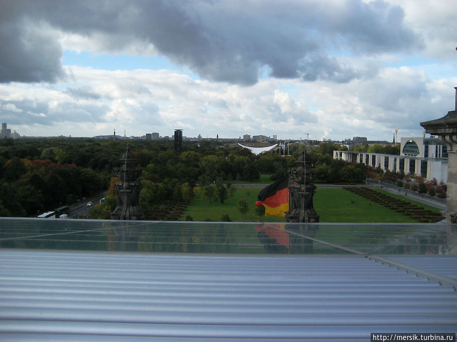 Крыша-терраса и купол Рейхстага Берлин, Германия
