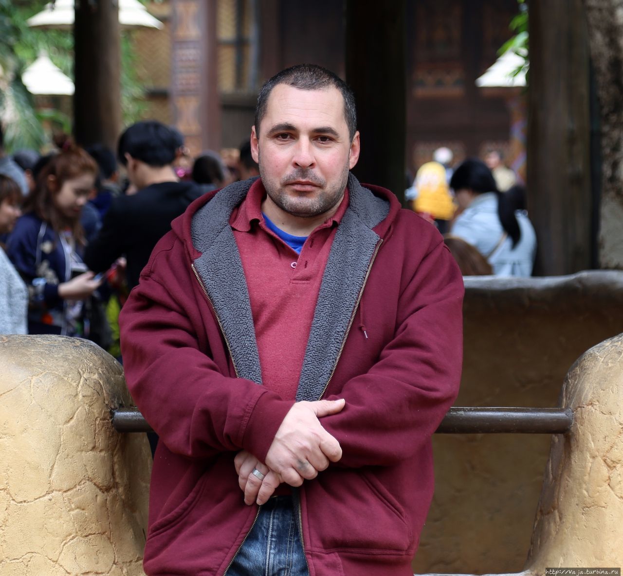 Диснейленд Гонконга Гонконг